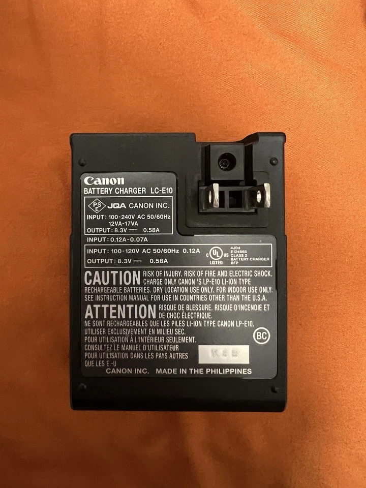 Canon rebel t3 eos 1100D 相机, 18-55mm 镜头, 含用品(读描述) — 第 4/4 张图片