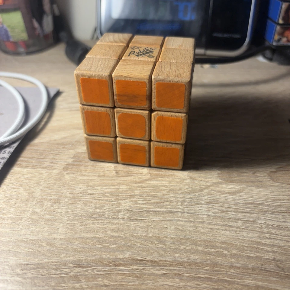 Rare Vintage Wooden Rubik's Cube 30th Anniversary Edition opened Used - Image 4 of 4