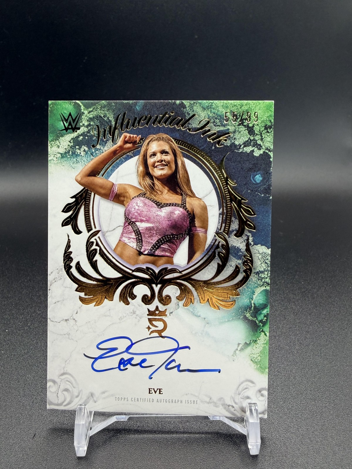 2025 Topps Royalty WWE #INF-EVE Eve Influential Ink #/99