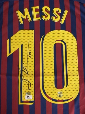 Lionel Leo Messi Signed 2018/19 FC Barcelona Nike New Jersey COA