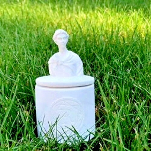 Sculpted Cap Scented Candle 3-Scent Pine Rose Floral Gift - Image 2 of 4