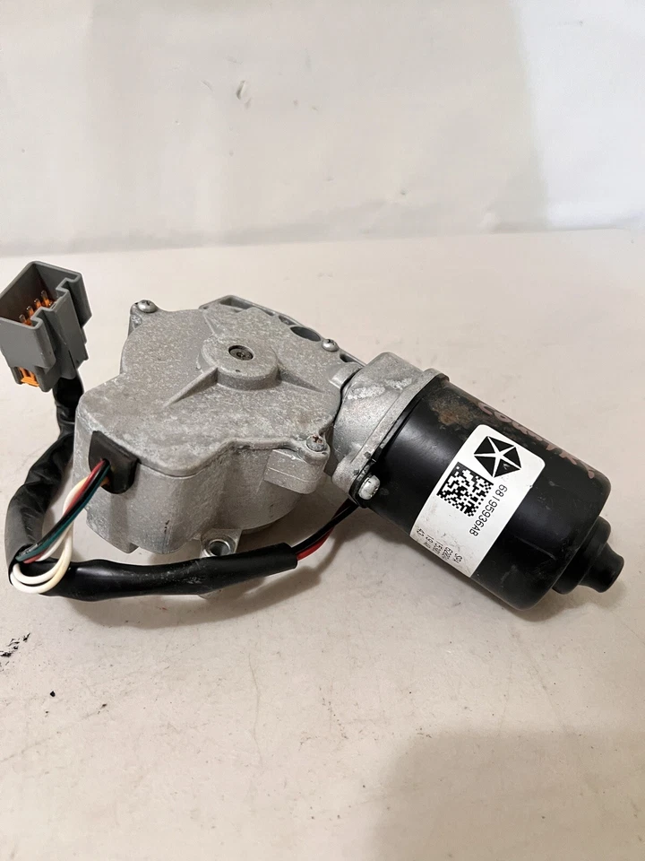 Chrysler Town Country 2016 tapa maletero puerta trasera motor eléctrico 68195936ab Foto 4 de 4