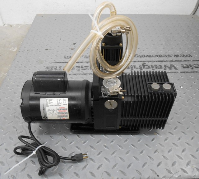 PRECISION SCIENTIFIC VACUUM PUMP MODEL 10985 ADIXEN OME25S OIL MIST
