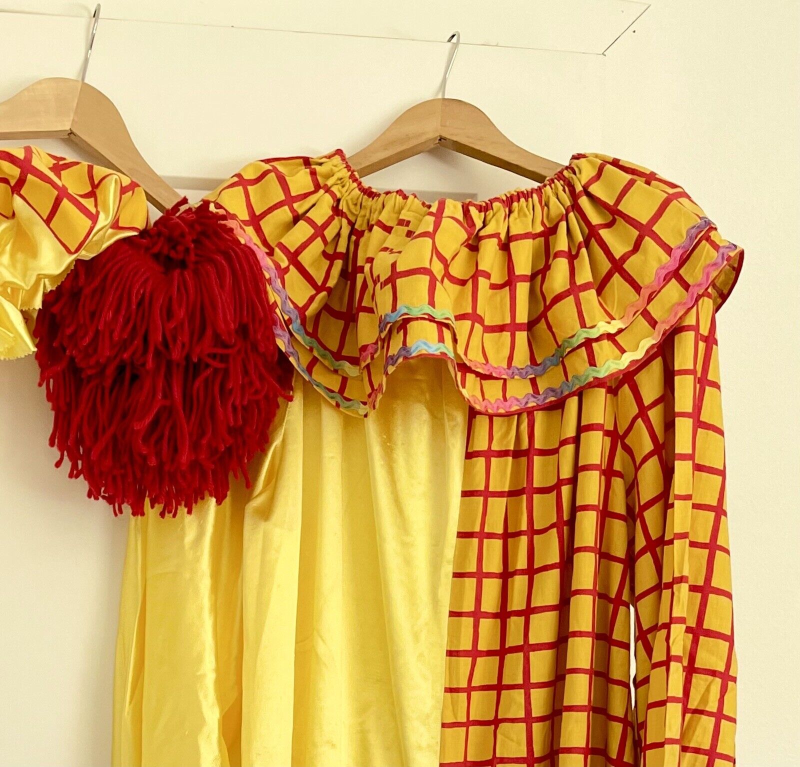 4pc Vintage Handmade Clown Costume Adult Yellow Satin Hat Red Yarn Wig