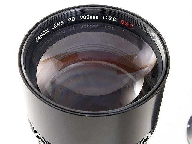 Canon FD 200mm F2.8 S.S.C. MF Telephoto Prime Lens Excellent