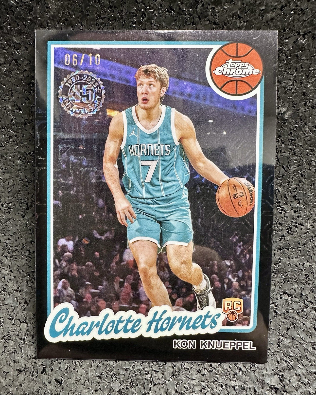 2025-26 Topps Flagship KON KNUEPPEL Topps Chrome Black Mojo 06/10 RC Hornets