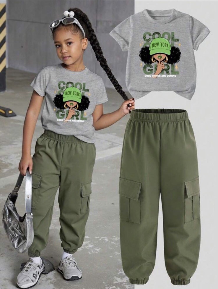 SHEIN Kids New York Green Short Sleeve Cargo Jogger Pant Set