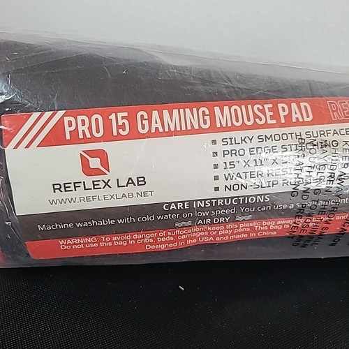 Reflex Lab Large Gaming Silky Smooth 15"x11" Black With RED Outline - 第 2/5 張圖片