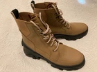 EUC Women's Sorel Brex Lug Sole Boots Size US 8.5 Chunky Waterproof Worn Once