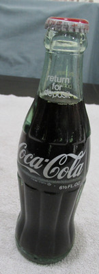 Vtg  Coca Cola Bottle -ALEXANDRIA  LA  6  1/2 FL oz.-Full-Return for Deposit