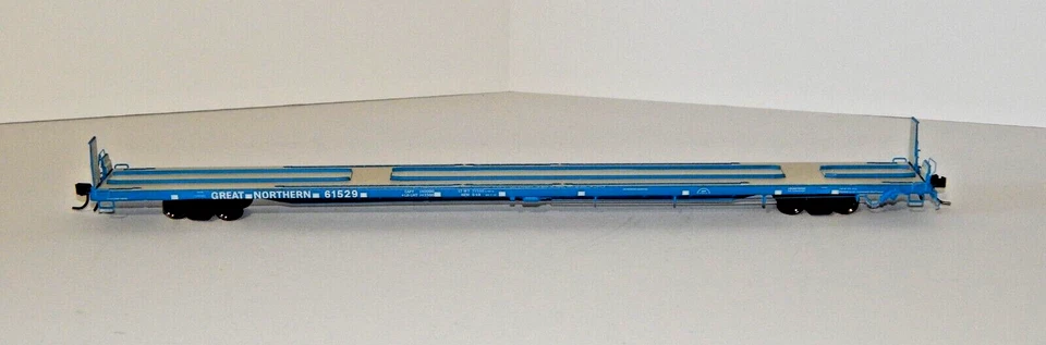 Atlas Master HO #20 005 259 Great Northern ACF 89'4" Flatcar NEW #61529 RTR - Image 2 of 4
