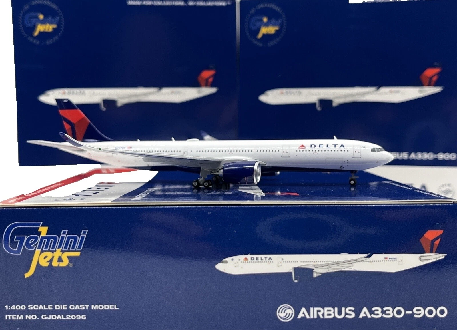 GeminiJets Plastic 1:400 Diecast & Toy Vehicles