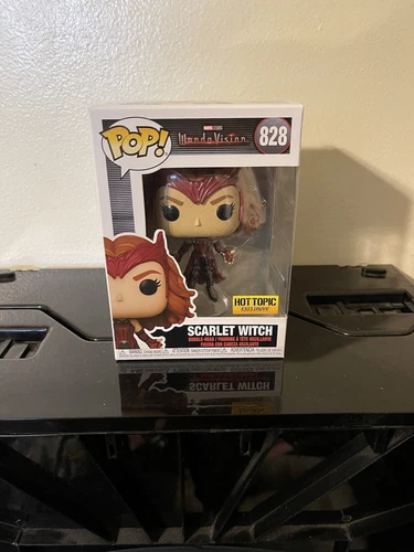 Funko Pop SCARLET WITCH # 828 Marvel Wanda Vision Hot Topic Exclusive Bobblehead