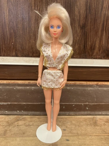 Vintage Hasbro 85-86 Jem/Jerrica doll in fashion ”24 Carat Sound” 1987