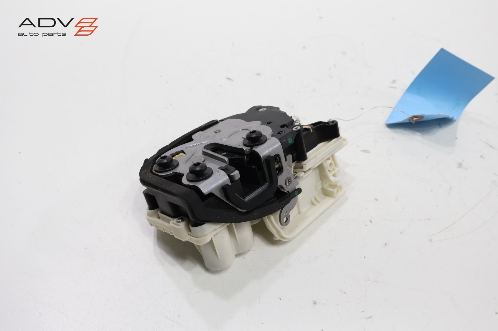 2014 - 2020 BMW i8 I12 COUPE RIGHT PASSENGER SIDE DOOR LOCK LATCH ACTUATOR OEM