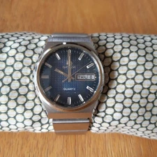 BAYLOR Vintage Swiss Watch 1970s Cut Glass Crystal Manual Wind Rare Heuer Zales