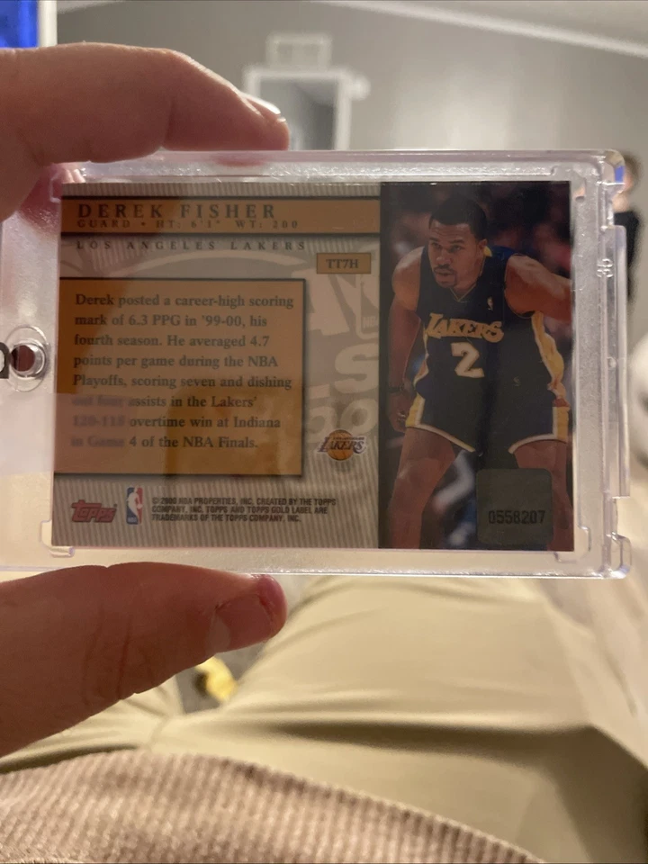 Camiseta deportiva Derek Fisher 2000-01 Topps Gold Label #TT7H Finales de la NBA usada Foto 2 de 2