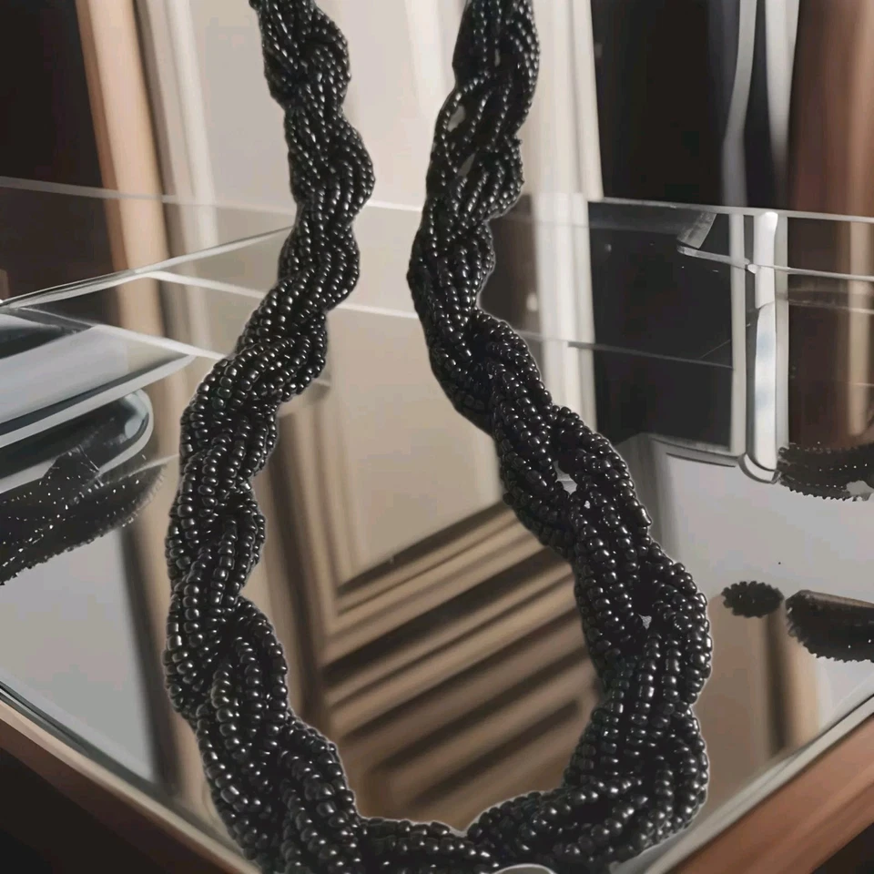✨ Precioso collar brillante de múltiples hilos con cuentas de semillas negro torcido✨