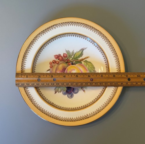 Plato de almuerzo de ensalada Crown Ducal de 8,75" años 30-50 exuberante cosecha de frutas borde dorado AGR - Imagen 26 de 49