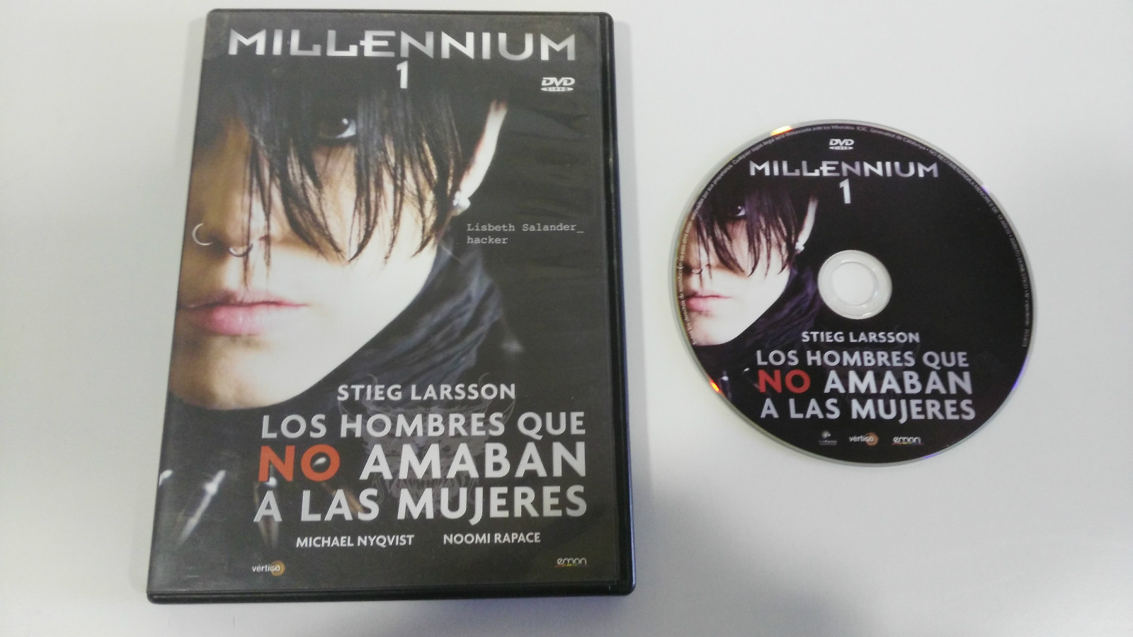 MILLENNIUM 1 Los Hombres Que No Amaban A Las Mujeres DVD Stieg Larsson - 3T