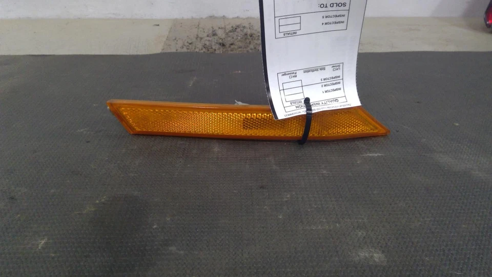 Conjunto de luz marcadora lateral usada se adapta a: Ford Fusion 2006 marcador lateral lado del defensa Foto 3 de 4