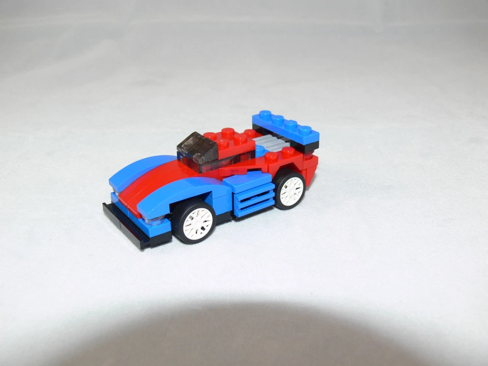 LEGO Creator 31000 Mini Speeder, Foto 2 von 5