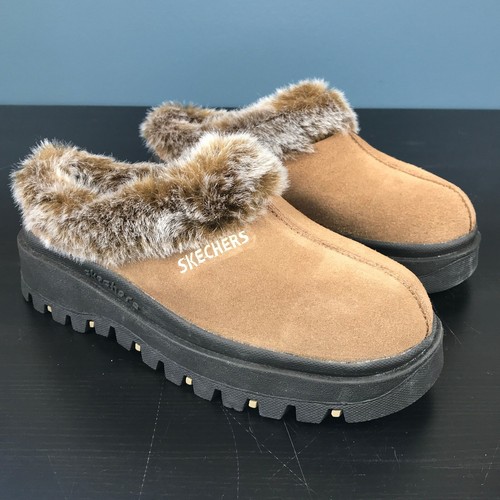 skechers suede clogs