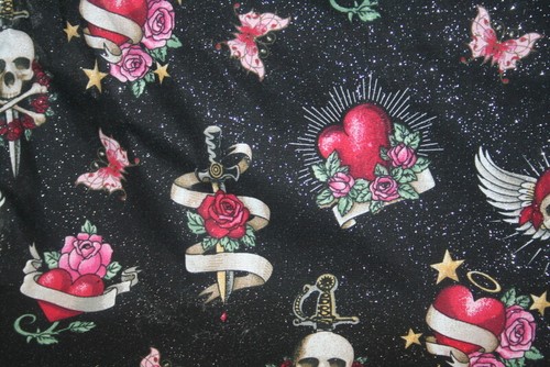 BORN TO RIDE- SKULLS, HEARTS, ROSES AND DAGGERS ON BLACK - 100% COTTON FABRIC - Picture 2 of 9