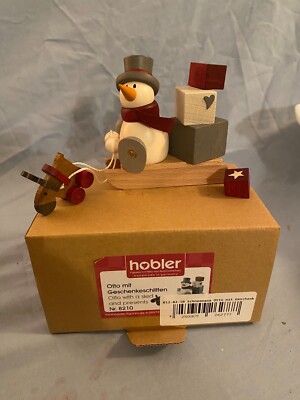 Erzgebirge Hobler figurine - Otto on a sled with presents