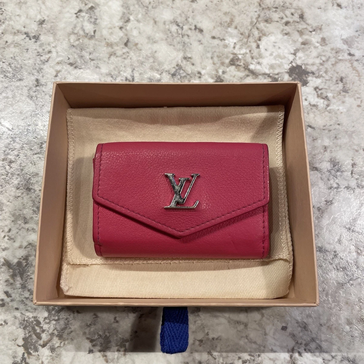 Louis Vuitton Lockme Wallets