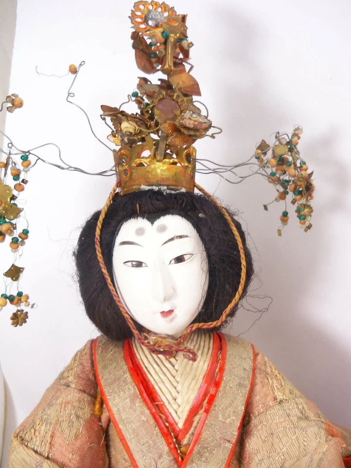 Antique Gofun Meiji Period (1868-1912) Hina Japanese Emperor and Empress Dolls - Image 4 of 4
