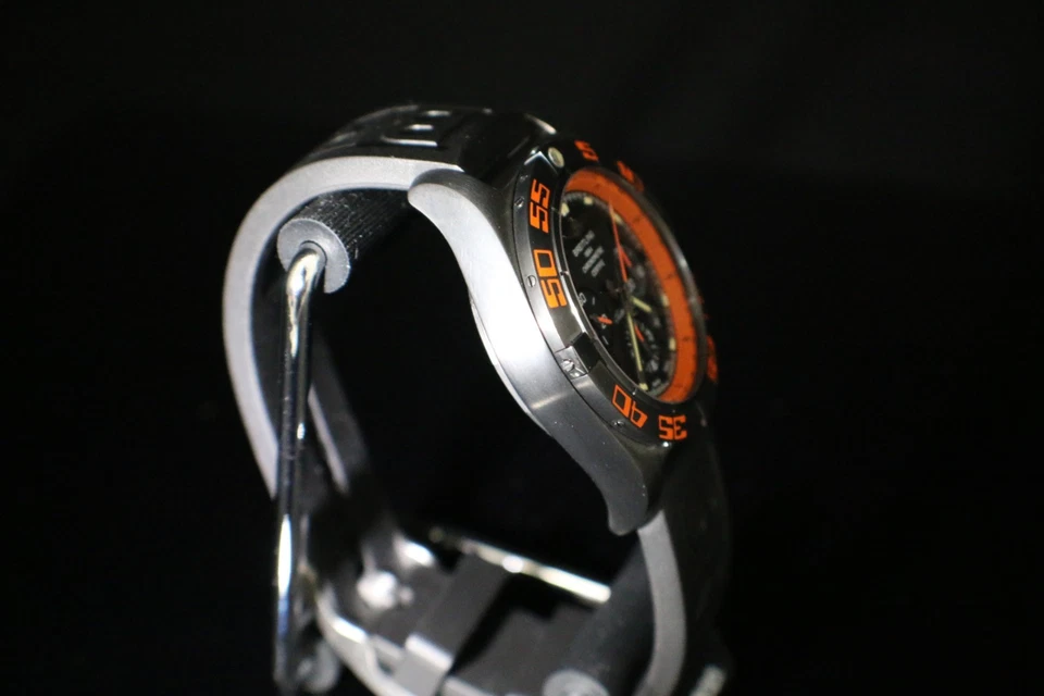 Breitling Chronomat 44 RAVEN Blacksteel B01 Automatic Chronograph-Full Set Lmtd - Image 4 of 4