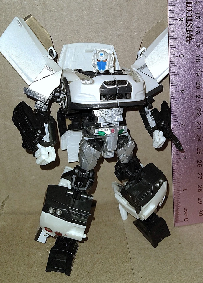 Transformers Alternity Ultra Magnus Nissan GT-R A01U 1:32 Car Takara Autobot - Image 2 of 4