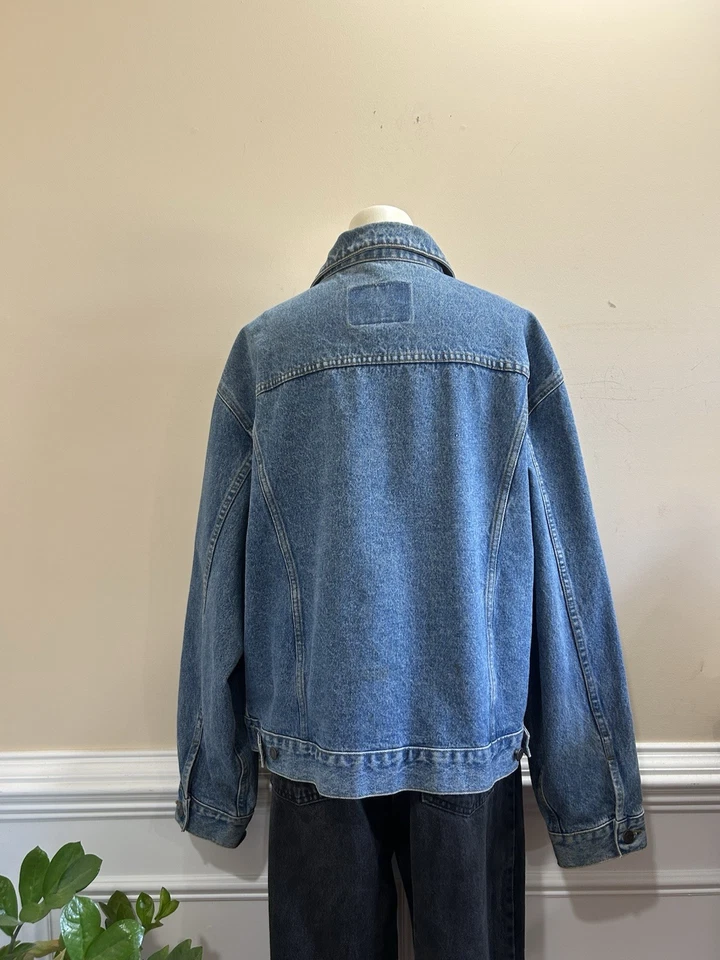 Vintage Gap Denim Jacket Women Size XL - Image 3 of 4