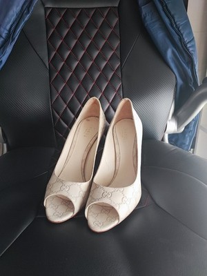 Gucci Stilettos