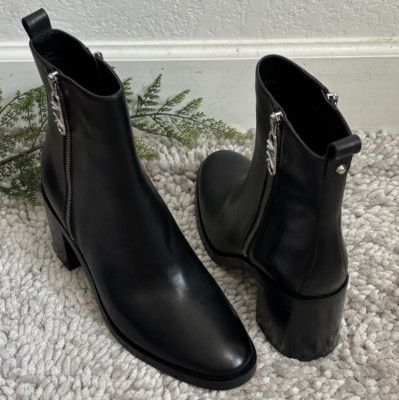 Michael Michael Kors Woman Side Zip Block Heel Bootie Size: 9.5M