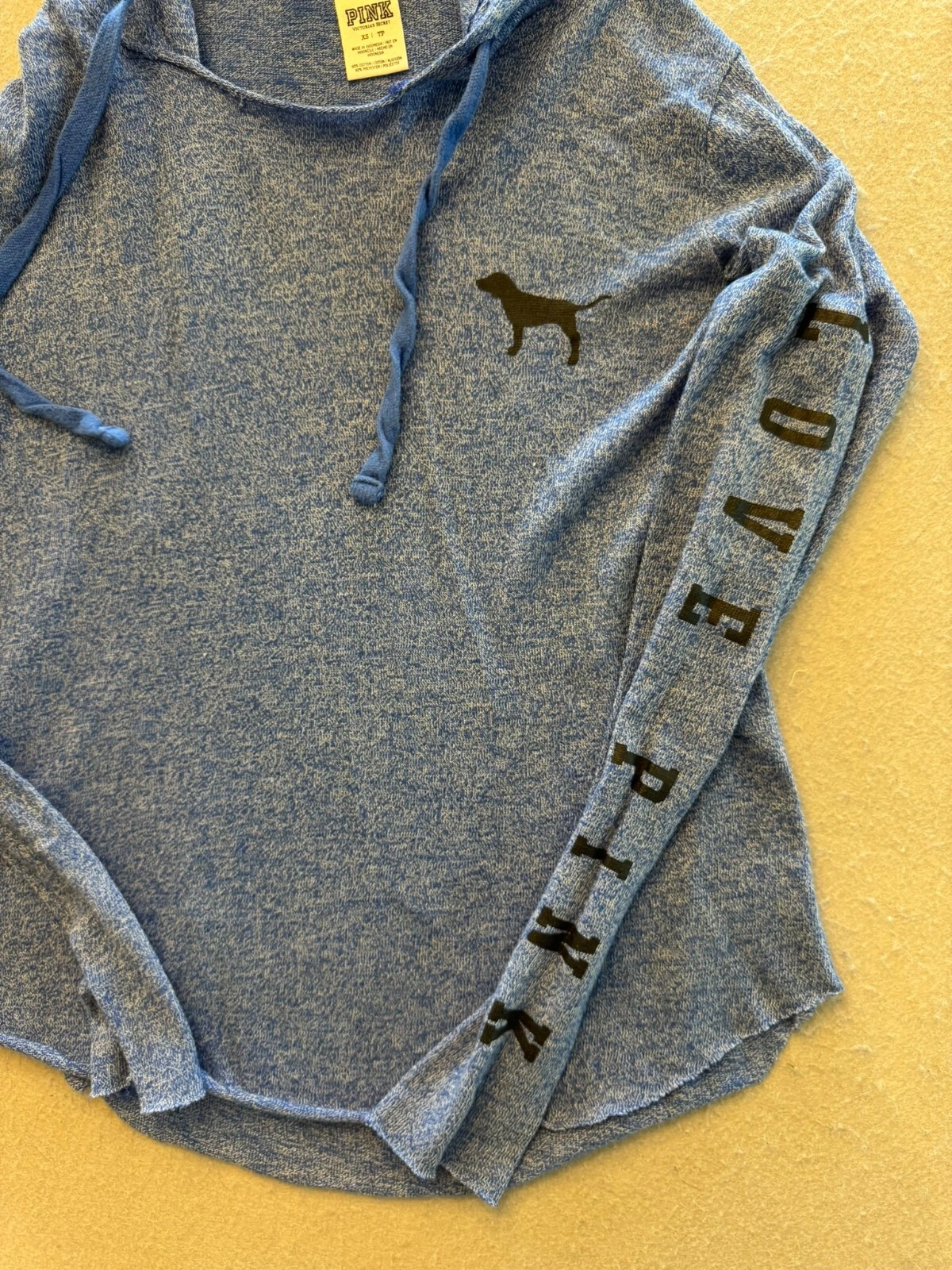 UNDERCOVER Felpa con cappuccio ROSA Victoria Secret donna XS blu maglia erica leggera