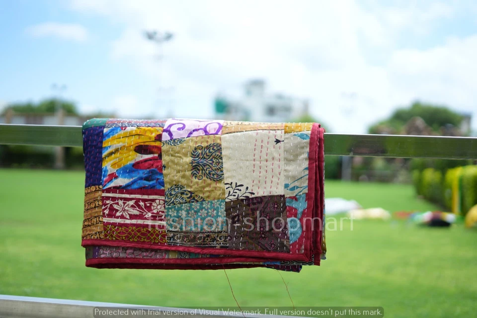 Vintage Silk Sari Patchwork Kantha Quilt Handmade Bedding Blanket King Size - Image 2 of 4