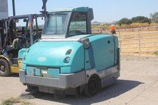 Tennant S30 parking lot warehouse sweeper propane powered