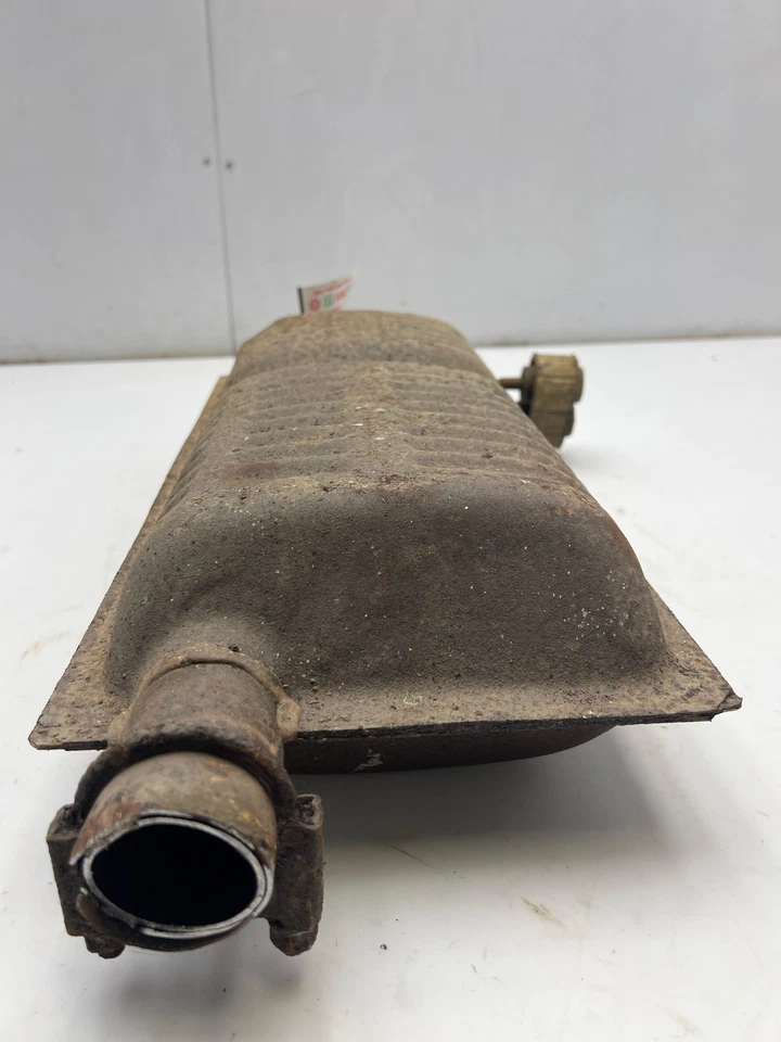 2005 - 2011 Ford Crown Victoria Exhaust Muffler RH Passenger Side OEM 6W7Z5230BB - Image 3 of 4
