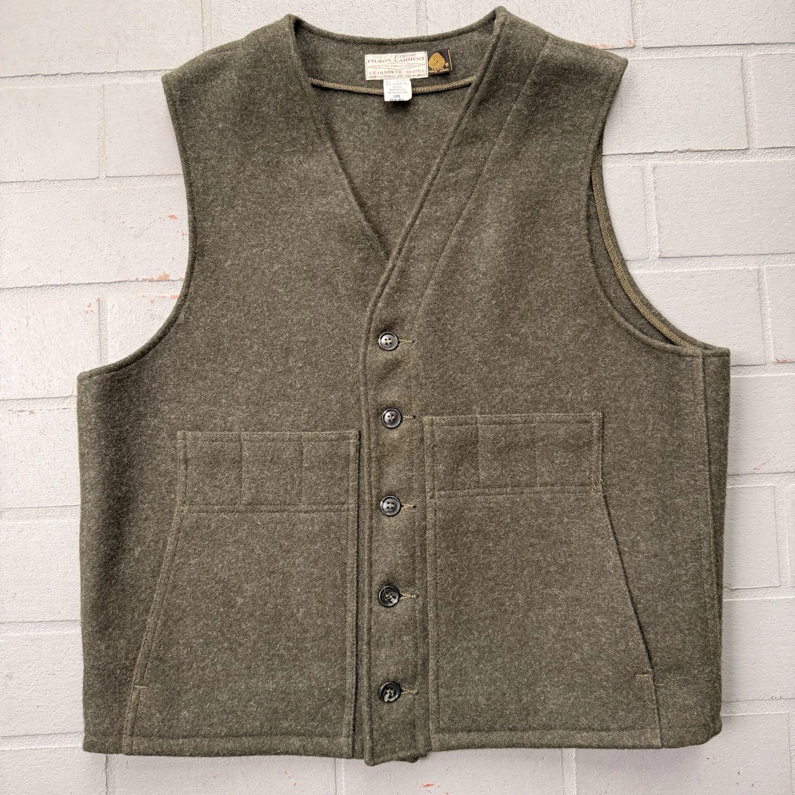 Vintage CC Filson Mackinaw Wool Vest Mens Sz 45 Green Hunting Outdoors