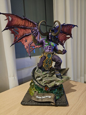 Blizzard HearthStone Illidan Stormrage Figure Collectible Resin 1