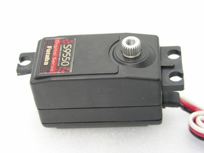 フタバ　デジタルサーボ　S9550×2（ロープロ）　S9451×1（標準サイズ） Futaba S9550 Low Profile Digital High Speed Servo TESTED SEE VID