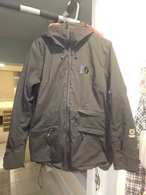Helly Hansen ULLR Ski Jacket Black Red L/G Long Sleeve Zipped Pockets