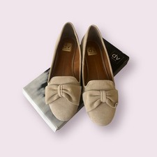 Dolce Vita DV Beige Suede Bow Flats Gillian Women  s 8.5 Shoes Slip On Balletcore