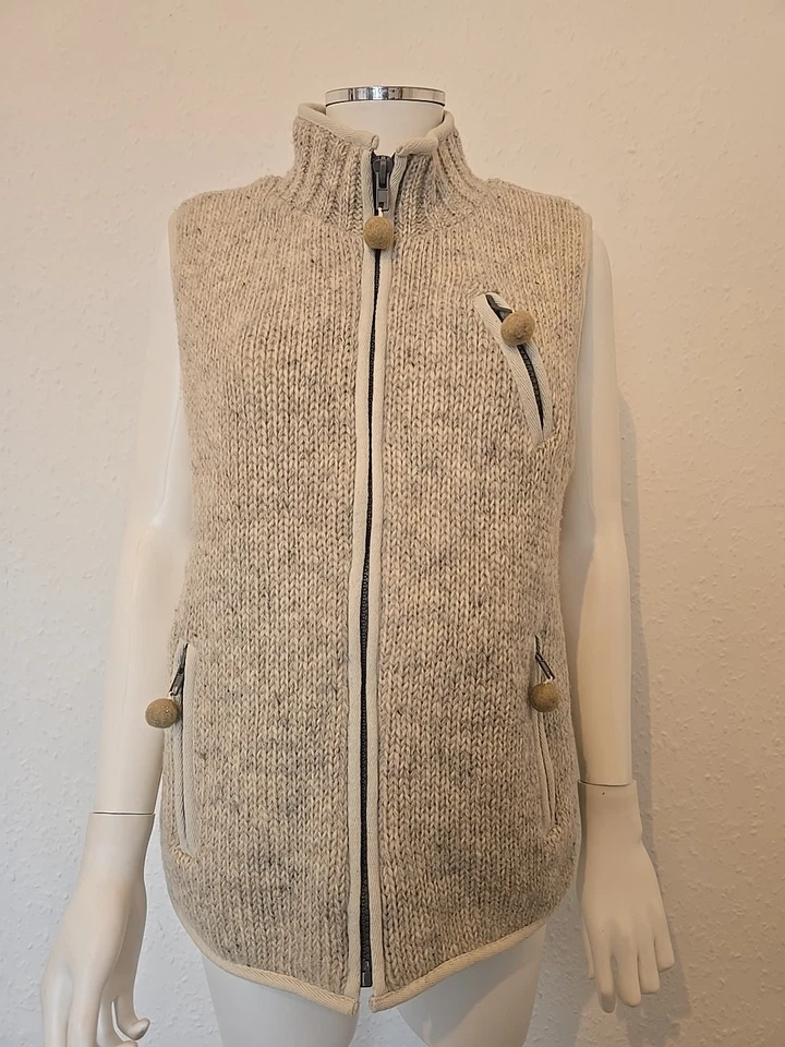 Pachamama Beige Gilet Ivory Stone Wool sleeveless zip cardigan size M - Image 2 of 4