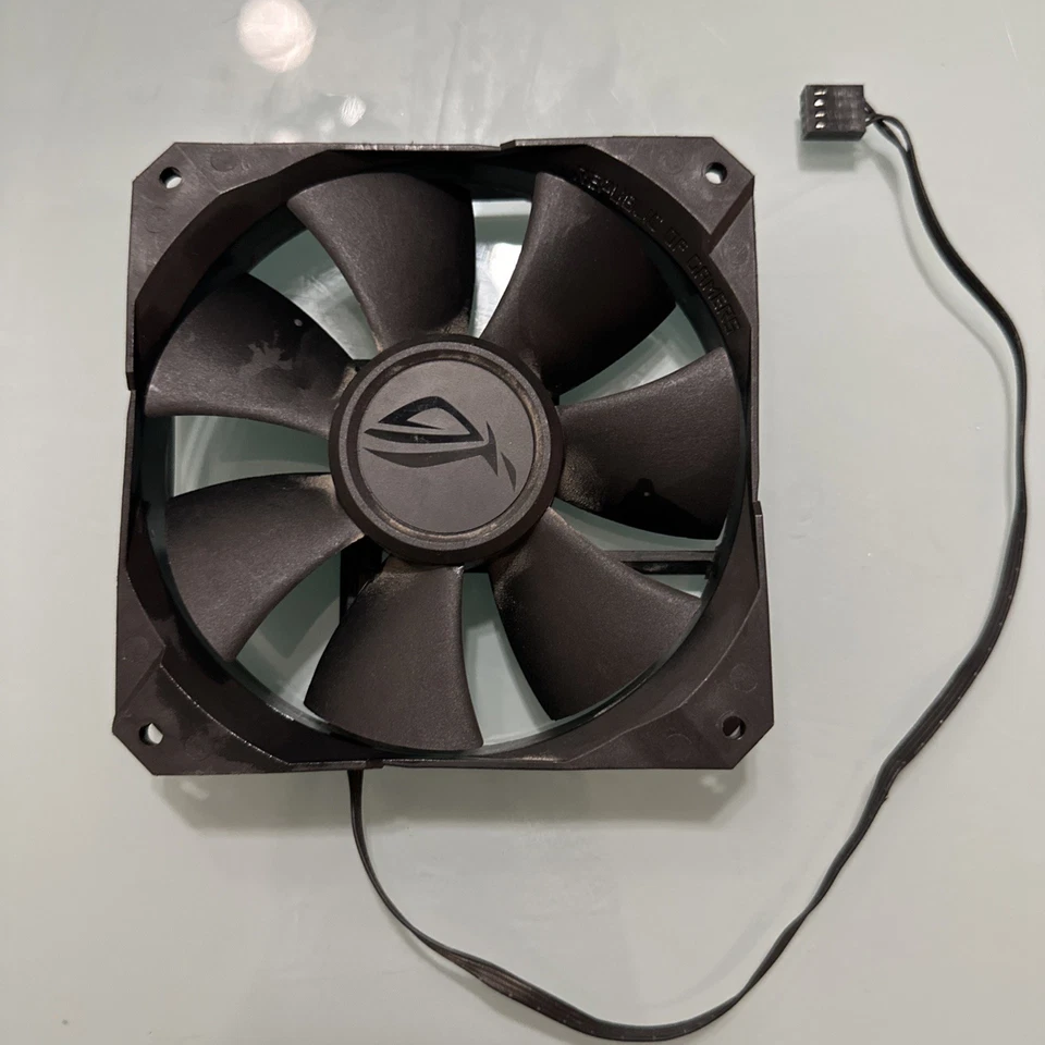 Asus Rog MF-12S ARGB Fans 120mm 0.35A DC12V - White No Connectors or Cables - Image 3 of 3