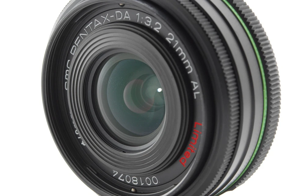 【N MINT+++】PENTAX DA 21mm f/3.2 AL Limited Black Lens - Image 3 of 4