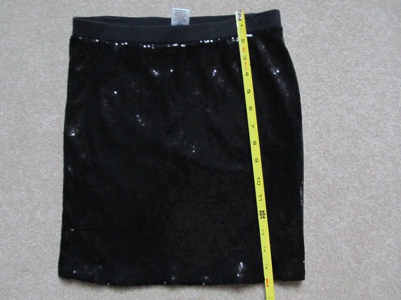 Girl's D Signed Size L Black Sequined Skirt
