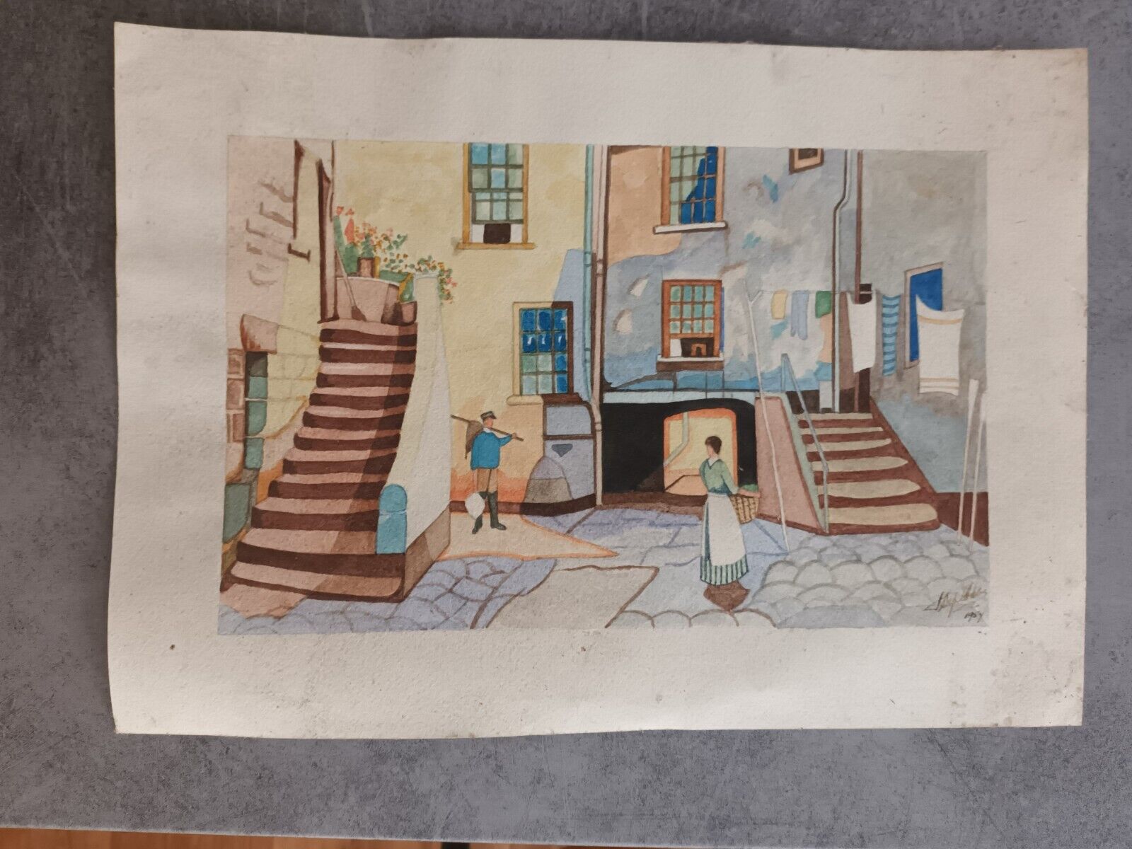 Picture 1 of 2
